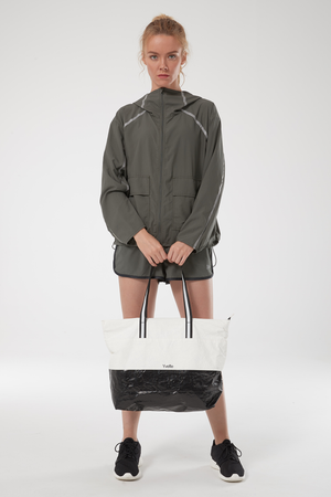 Shopper Earth White/Black - Yvette Sports