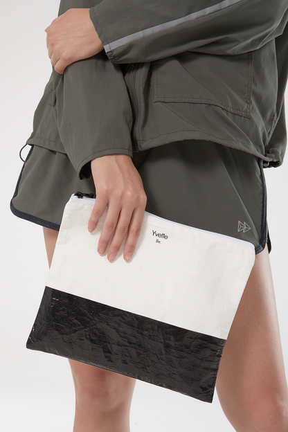 Clutch Sky White/Black - Yvette Sports